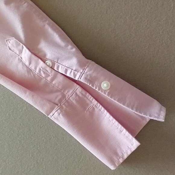 Women's Banana Republic Size 0 pink button down shirt - Riley Tailored Fit - Picture 9 of 11